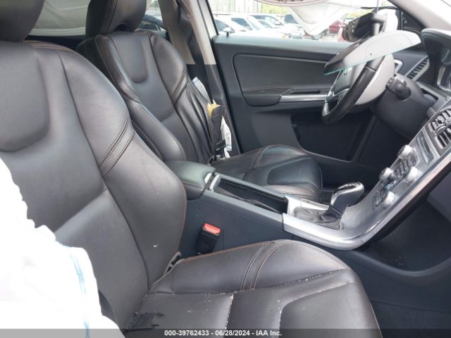 YV440MDR3H2095443 Volvo Xc60 T5 Dynamic