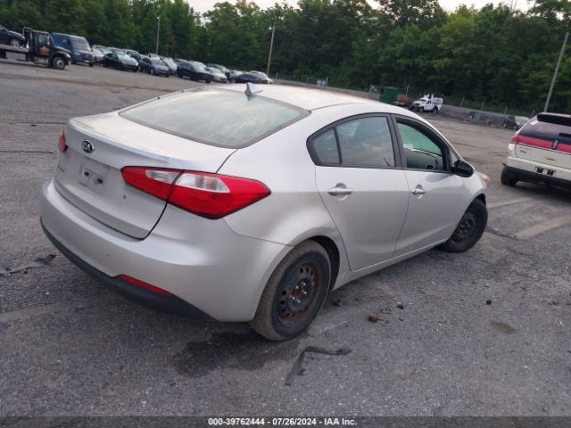 KNAFK4A67E5094464 KIA FORTE LX