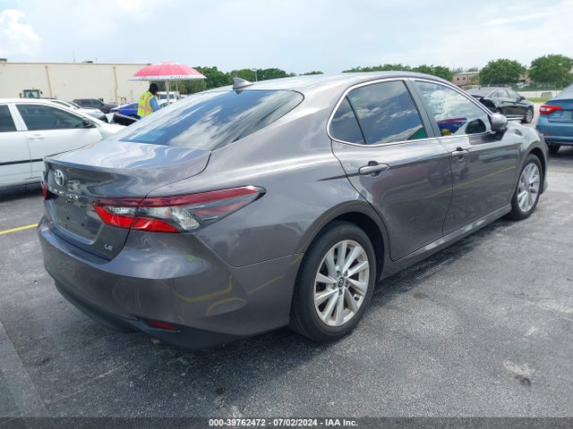 Toyota CAMRY LE 2023 4T1C11AK0PU743904 Image 4