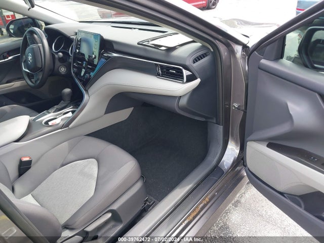 Toyota CAMRY LE 2023 4T1C11AK0PU743904 Image 5