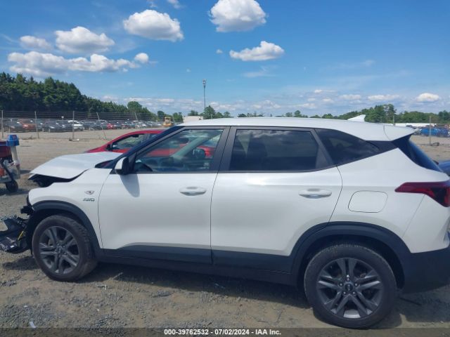 KNDEPCAA9M7045932 KIA Seltos Lx