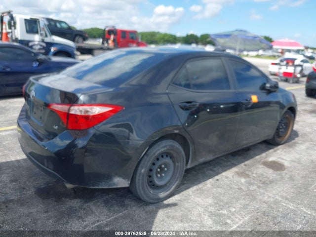 Toyota COROLLA LE 2018 2T1BURHE2JC115174 Image 4