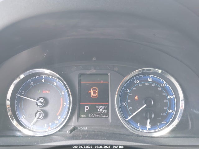 Toyota COROLLA LE 2018 2T1BURHE2JC115174 Image 7