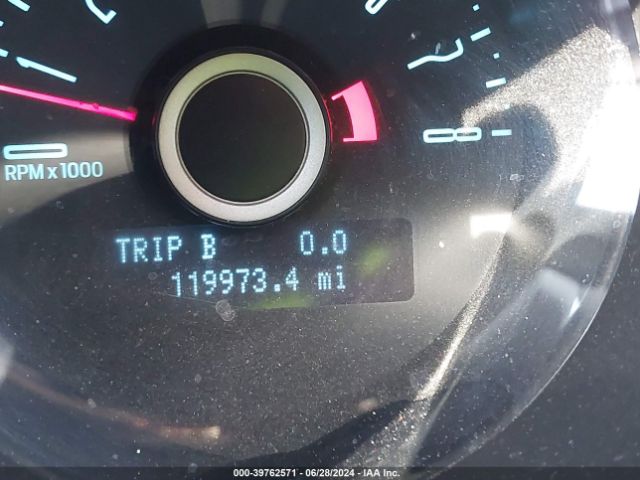 1ZVBP8AM7E5250122 Ford Mustang V6