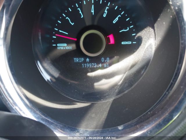 1ZVBP8AM7E5250122 Ford Mustang V6