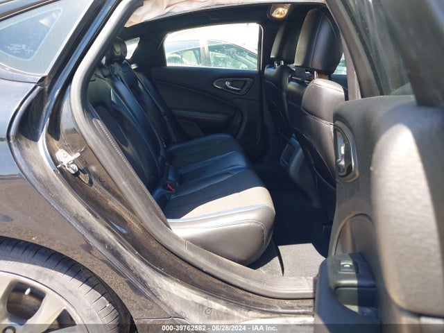 1C3CCCBB5FN615146 Chrysler 200 S