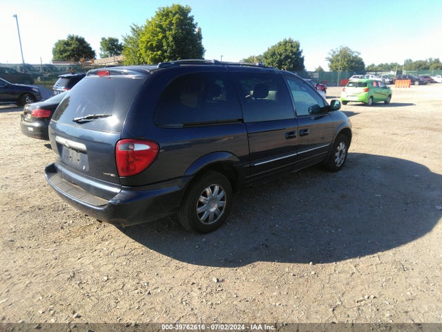 2003 CHRYSLER TOWN & COUNTRY 2C8GP64L73R301763 Photo 3