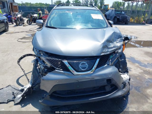 JN1BJ1CR5JW293353 Nissan Rogue Sport Sv