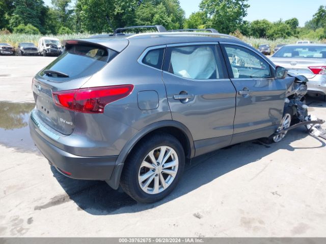 JN1BJ1CR5JW293353 Nissan Rogue Sport Sv