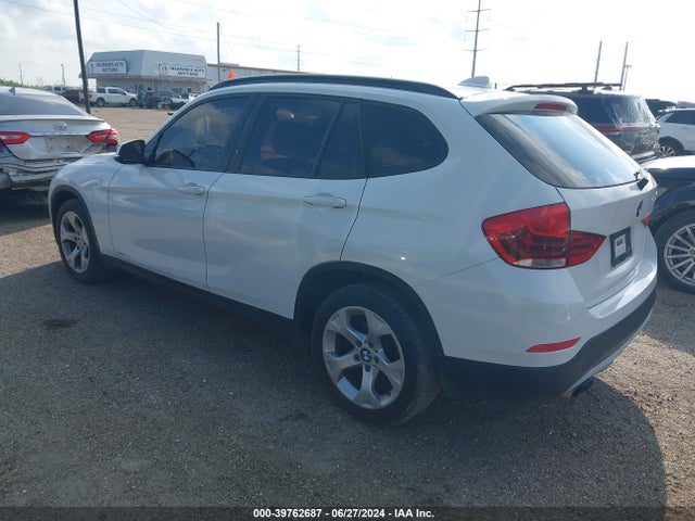 BMW X1 Sdrive28i 2014 WBAVM1C54EVW47550 Image 3