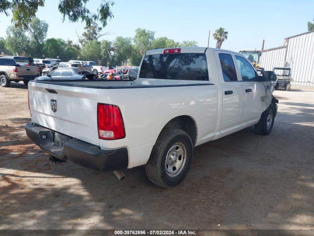 1C6RR6FG4NS169980 RAM 1500 Classic Tradesman Quad Cab 4x2 6'4 Box