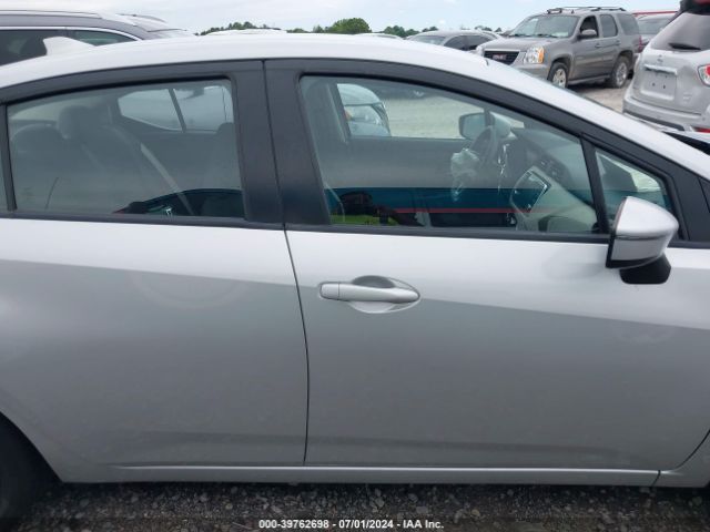 3N1CN8EV7ML850415 Nissan Versa Sv Xtronic Cvt