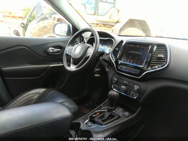 1C4PJMDN5KD320435 Jeep Cherokee Limited 4x4