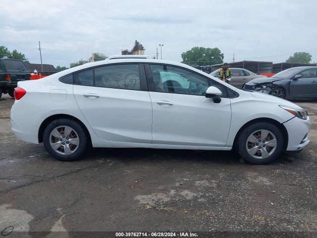 Chevrolet Cruze Ls Auto 2017 1G1BC5SM3H7153898 Image 13