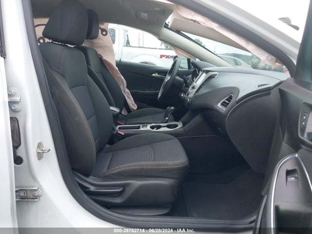 Chevrolet Cruze Ls Auto 2017 1G1BC5SM3H7153898 Image 5