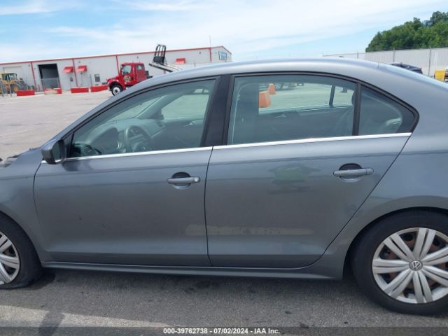 3VW2B7AJ4HM360915 Volkswagen Jetta 1.4t S