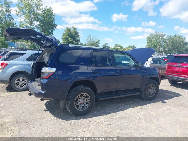 Toyota 4runner Sr5 Premium 2019 JTEBU5JRXK5675671 Image 4