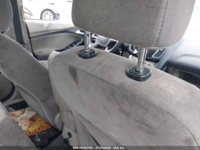 1FADP3F28EL114542 Ford FOCUS SE