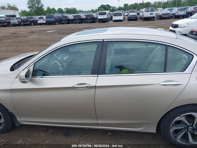Honda ACCORD EX 2017 1HGCR2F70HA187427 Image 14