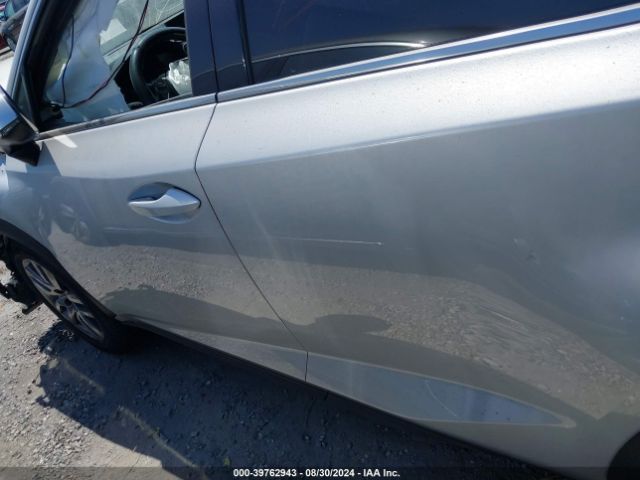 JTJYARBZ3F2015201 Lexus NX 200T