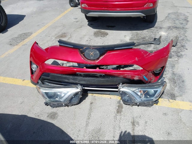 Toyota Rav4 Xle 2016 2T3WFREV7GW240329 Image 12