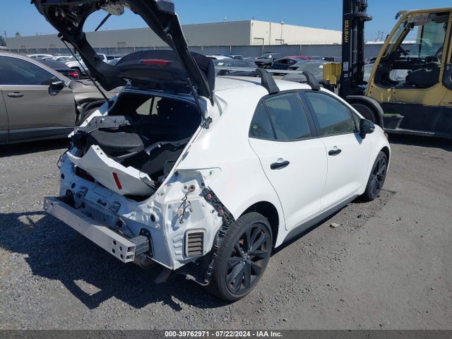 Toyota Corolla Se Nightshade Edition 2021 JTND4MBE0M3108298 Image 4