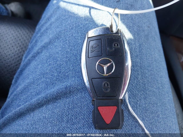WDCGG8JB7EG334334 Mercedes-Benz Glk 350 4matic