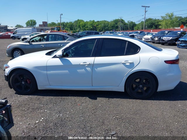 ZARFAEDN2H7536743 Alfa Romeo Giulia Awd