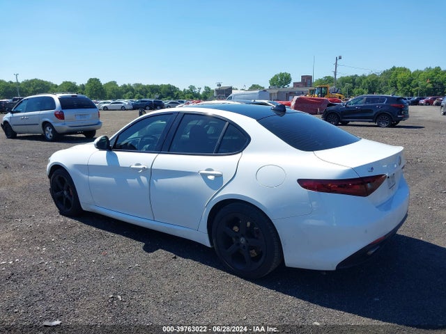 ZARFAEDN2H7536743 Alfa Romeo Giulia Awd