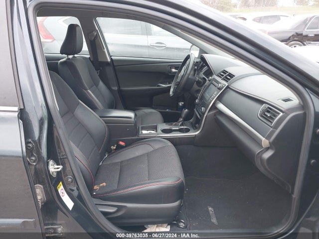 Auction sale of the 2017 Toyota Camry Se, vin: 4T1BF1FK7HU451772, lot number: 39763035