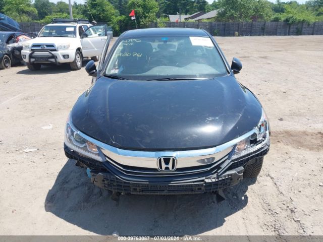 1HGCR2F3XHA158028 Honda ACCORD LX