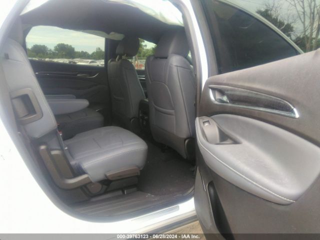 5GAERBKW5RJ102797 Buick Enclave Essence Fwd