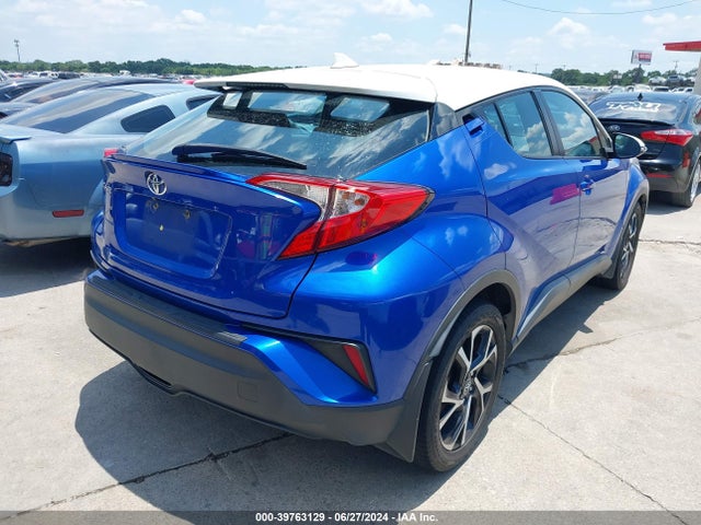 Toyota C-HR XLE 2018 NMTKHMBX2JR034876 Image 4