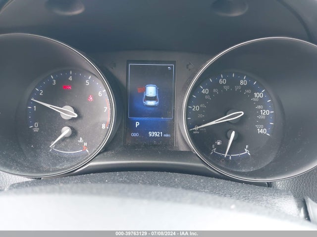 Toyota C-HR XLE 2018 NMTKHMBX2JR034876 Image 7