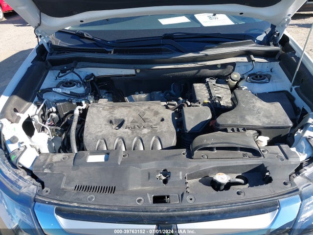 2017 MITSUBISHI OUTLANDER JA4AZ3A39HZ053415 Photo 9