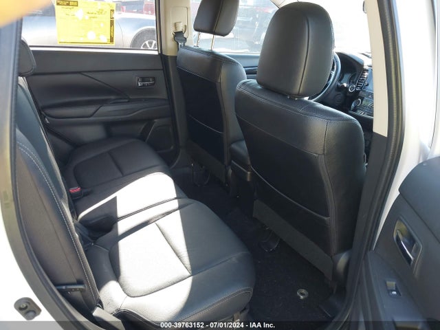 2017 MITSUBISHI OUTLANDER JA4AZ3A39HZ053415 Photo 7