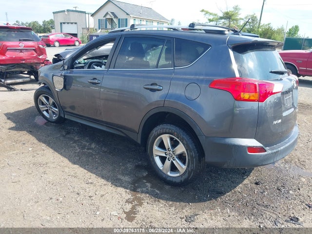 Toyota Rav4 Xle 2015 2T3RFREV3FW249959 Image 3