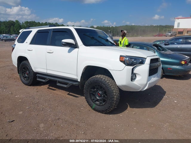 2019 JTEBU5JR8K5631183 main image