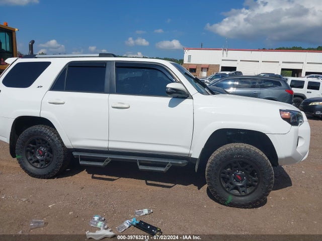 Toyota 4runner Sr5 Premium 2019 JTEBU5JR8K5631183 Image 13