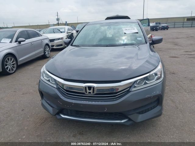 1HGCR2F33HA114677 Honda ACCORD LX