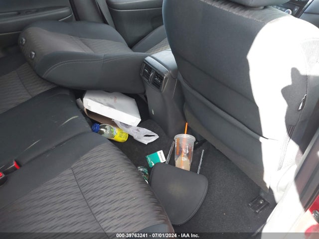 Nissan ROGUE SV 2019 5N1AT2MV1KC747830 Image 8
