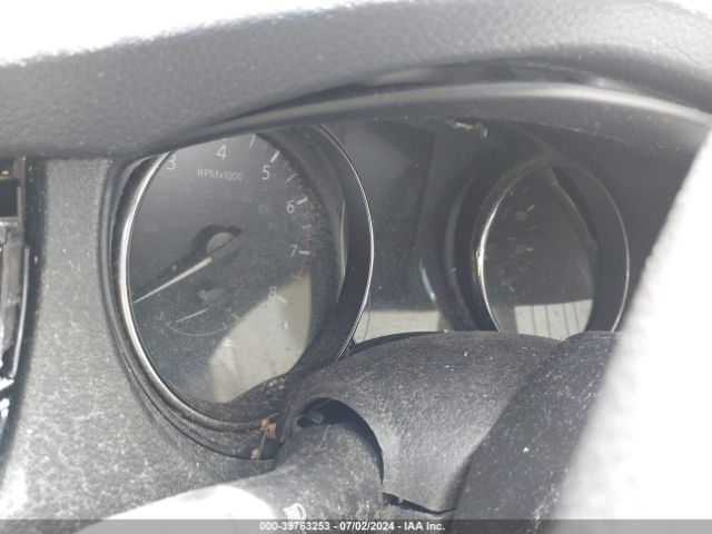 JN8AT2MV5HW015216 Nissan ROGUE S