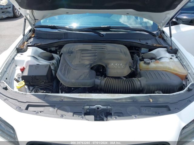 2C3CCAAG3KH679366 Chrysler 300 Touring