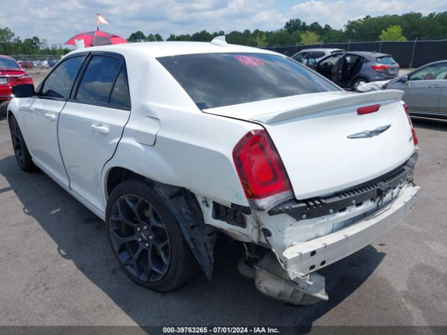 2C3CCAAG3KH679366 Chrysler 300 Touring