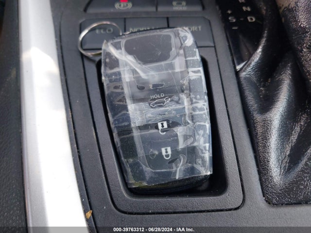 Toyota Rav4 Xle Premium 2019 2T3C1RFV0KW004551 Image 11