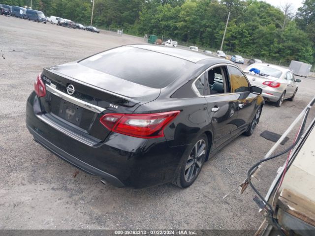 1N4AL3AP8HC164993 Nissan Altima 2.5 Sr
