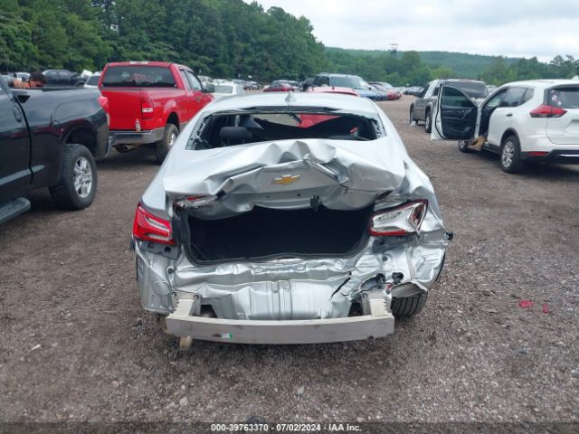 1G1ZD5ST8KF165996 Chevrolet MALIBU LT