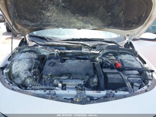 1G1ZG5STXNF209878 Chevrolet Malibu Fwd Rs