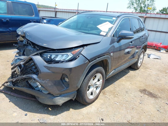 Toyota Rav4 Xle 2020 2T3W1RFV5LW081799 Image 2