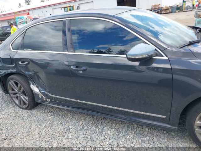 1VWAT7A39GC068719 Volkswagen Passat 1.8t R-line